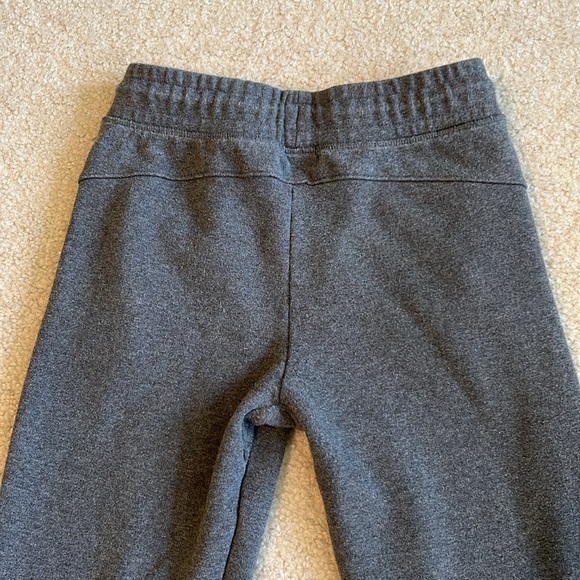 Youth Members Mark Joggers - Picture 8 of 9